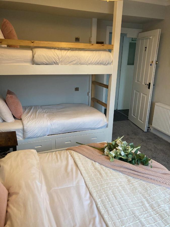 Abbey Court Guest House Carlisle  Kültér fotó
